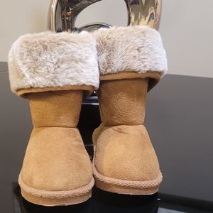 Toddler boots